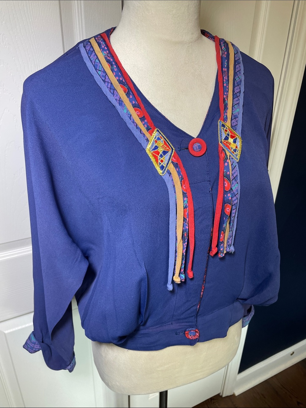 Vintage‎ Carole Little Navy Blue V-Neck Blouse with Multicolor Tassel Trim Sz M